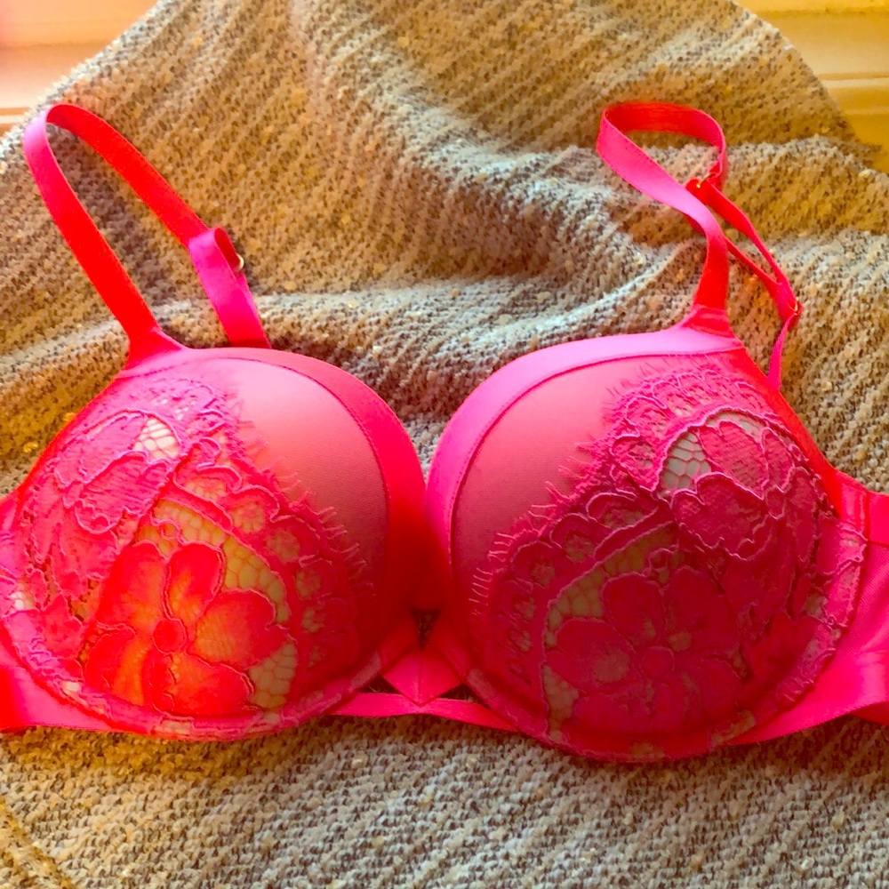 Victoria’s Secret Bra